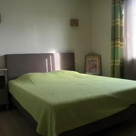 Holiday home Maison Entre Cote Basque Et Cote Landaise
